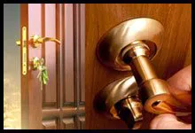 Golden Locksmith Services Crosby, TX 281-720-7504 logo-image - abt-res-01